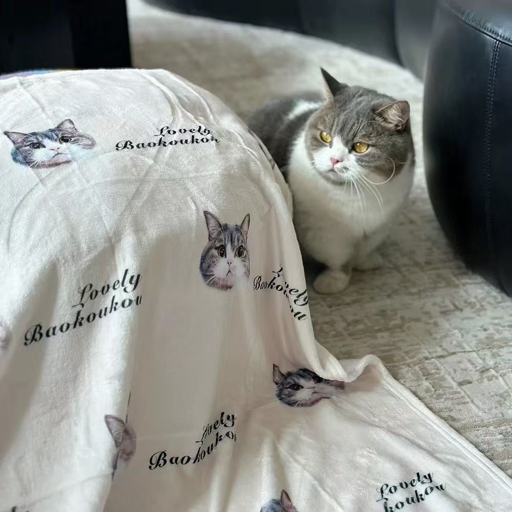 🐾 Custom Pet Blankets – Wrap Yourself in Love